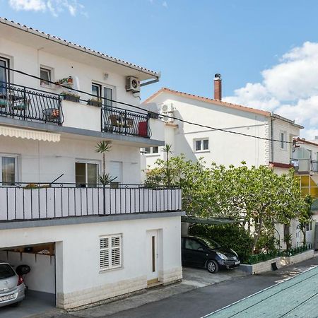 Apartments Rogulj Trogir Bagian luar foto